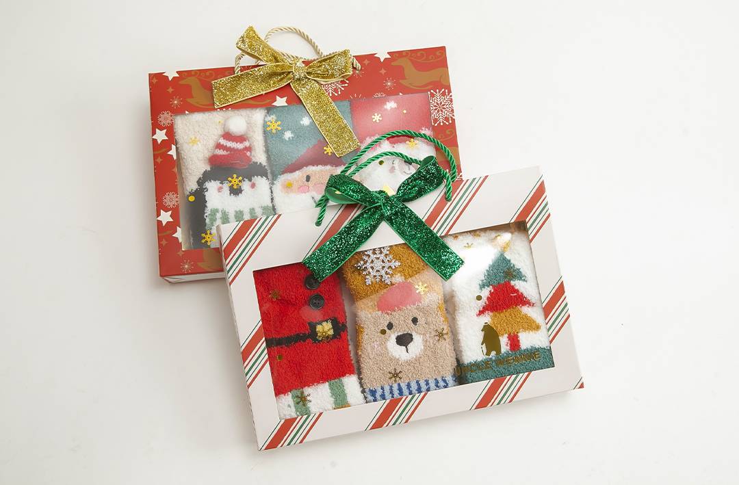 今年最可愛交換禮物！聖誕襪禮盒、奶茶立體口罩可愛開箱，不買一波對不起自己！